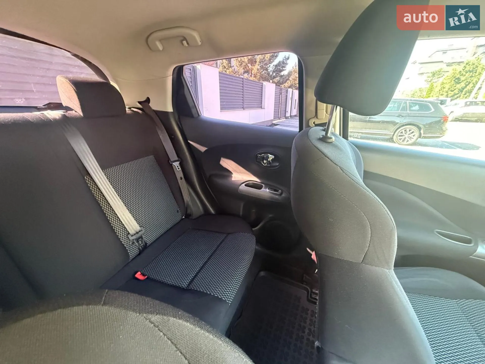 2015 Nissan Juke - мініатюра 7
