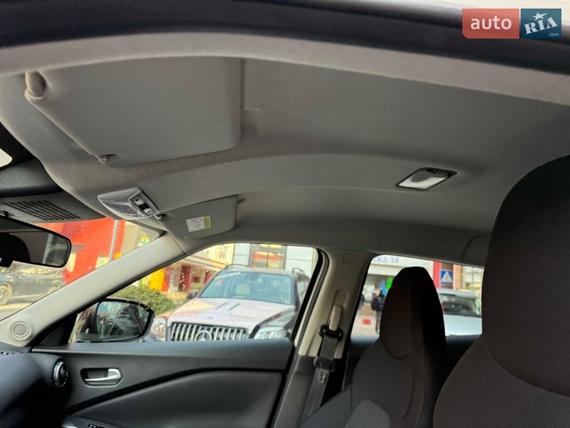 Позашляховик / Кросовер Nissan Juke 2021 в Львові