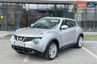 Внедорожник / Кроссовер Nissan Juke 2011 в Сваляве