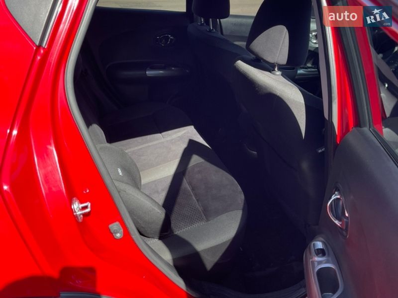 Внедорожник / Кроссовер Nissan Juke 2014 в Харькове