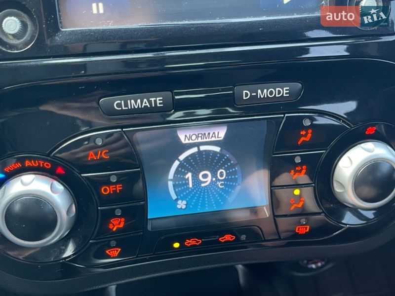 Внедорожник / Кроссовер Nissan Juke 2014 в Харькове