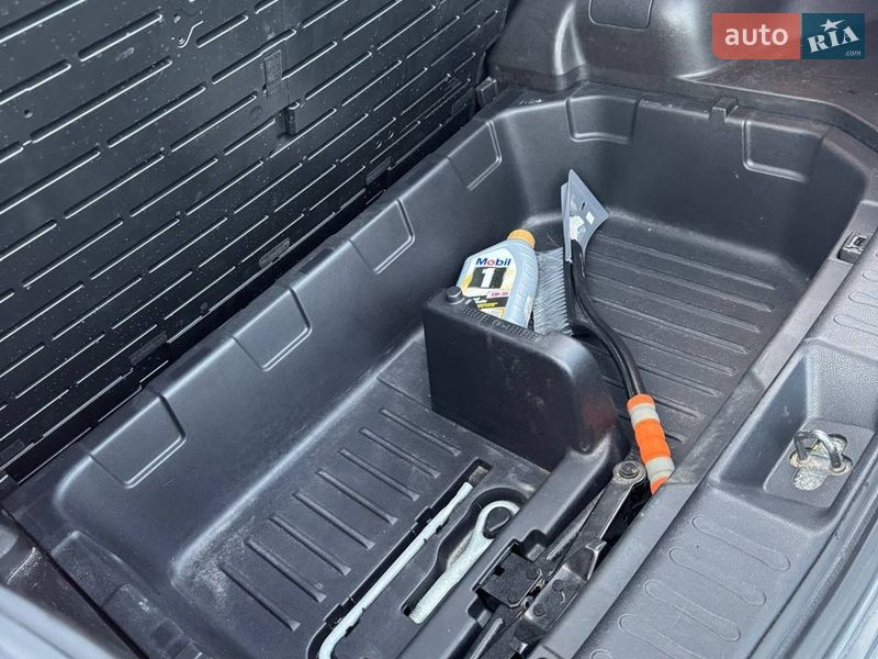 Внедорожник / Кроссовер Nissan Juke 2013 в Киеве фото 16 Внедорожник / Кроссовер Nissan Juke 2013 в Киеве