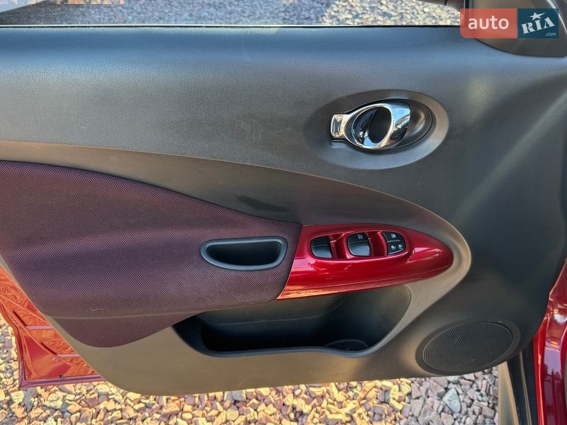 Внедорожник / Кроссовер Nissan Juke 2012 в Киеве