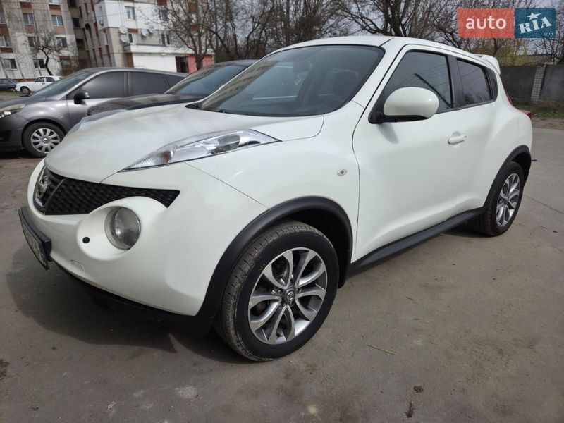 Внедорожник / Кроссовер Nissan Juke 2013 в Житомире фото 2 Внедорожник / Кроссовер Nissan Juke 2013 в Житомире