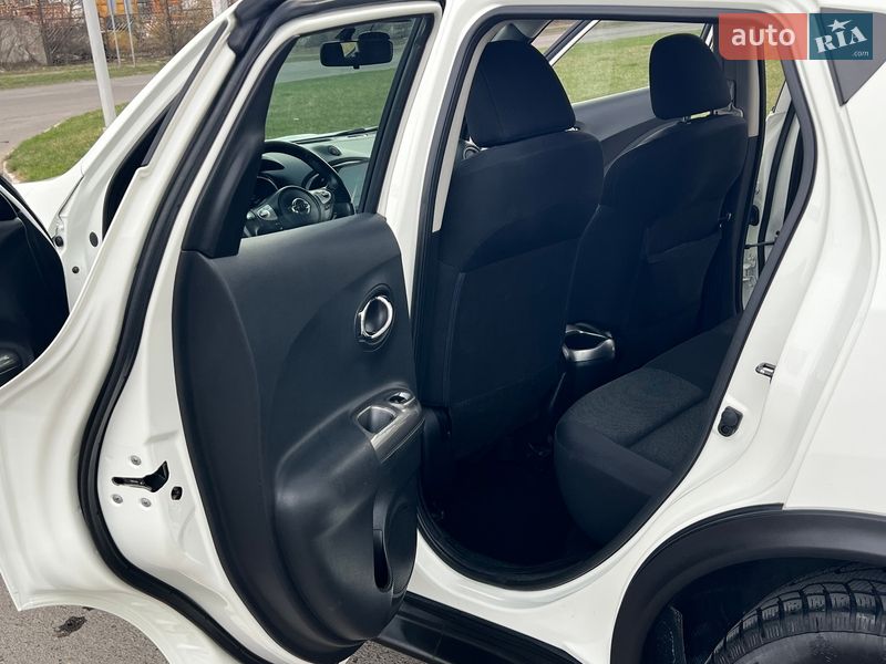 Внедорожник / Кроссовер Nissan Juke 2012 в Ровно фото 48 Внедорожник / Кроссовер Nissan Juke 2012 в Ровно
