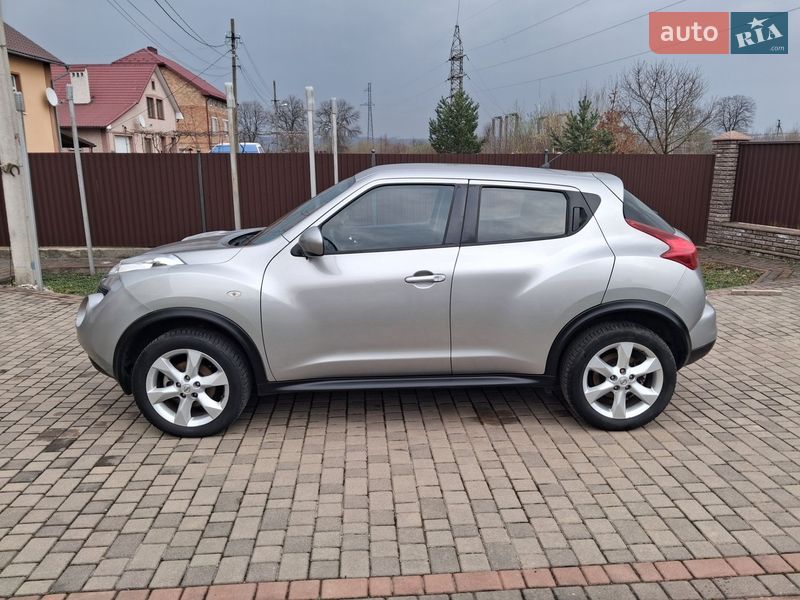 Позашляховик / Кросовер Nissan Juke 2011 в Калуші