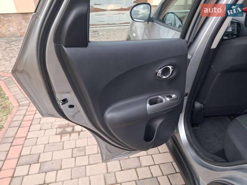Позашляховик / Кросовер Nissan Juke 2011 в Калуші