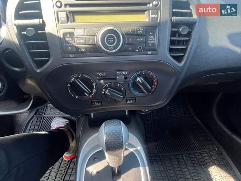Внедорожник / Кроссовер Nissan Juke 2014 в Львове