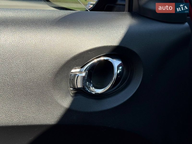 Позашляховик / Кросовер Nissan Juke 2011 в Кривому Розі