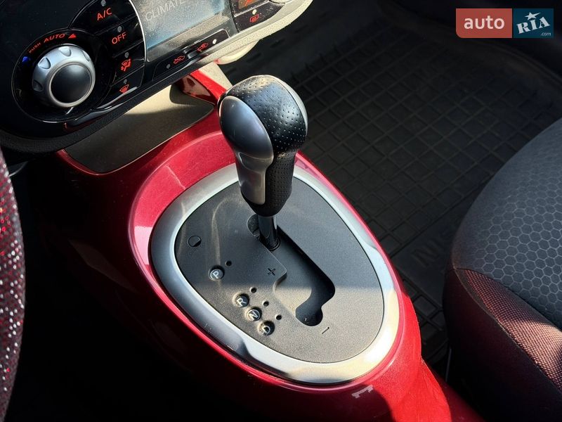 Позашляховик / Кросовер Nissan Juke 2011 в Кривому Розі