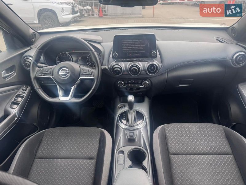 Внедорожник / Кроссовер Nissan Juke 2022 в Киеве