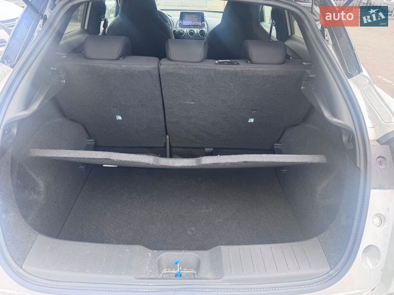 Внедорожник / Кроссовер Nissan Juke 2022 в Киеве