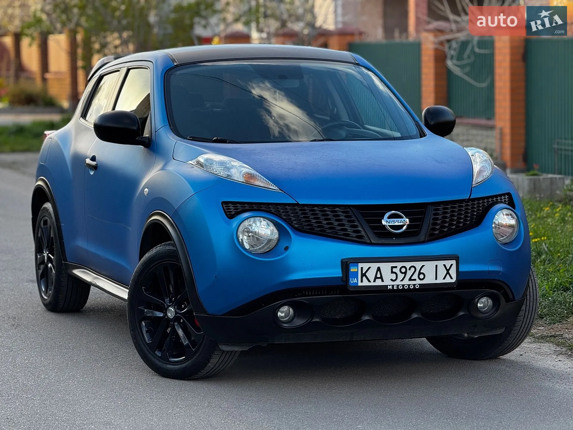 2011 Nissan Juke - мініатюра 2
