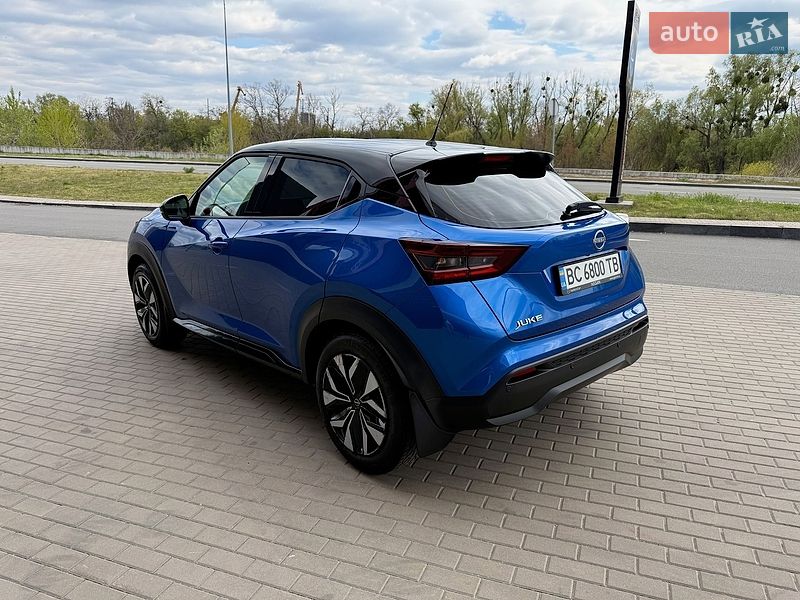 Внедорожник / Кроссовер Nissan Juke 2023 в Киеве