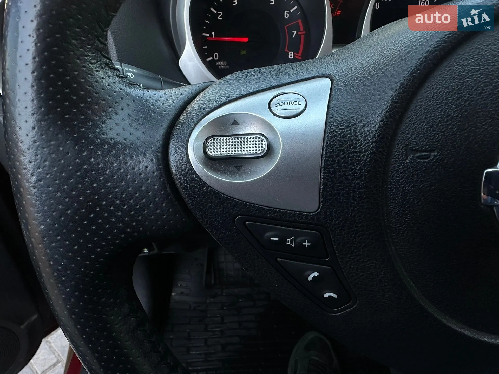 2013 Nissan Juke - мініатюра 30