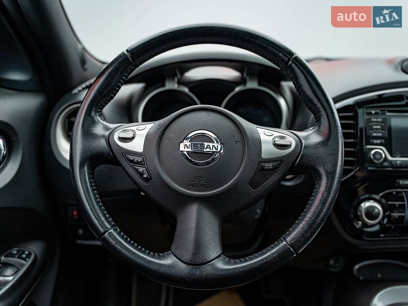 Внедорожник / Кроссовер Nissan Juke 2016 в Киеве