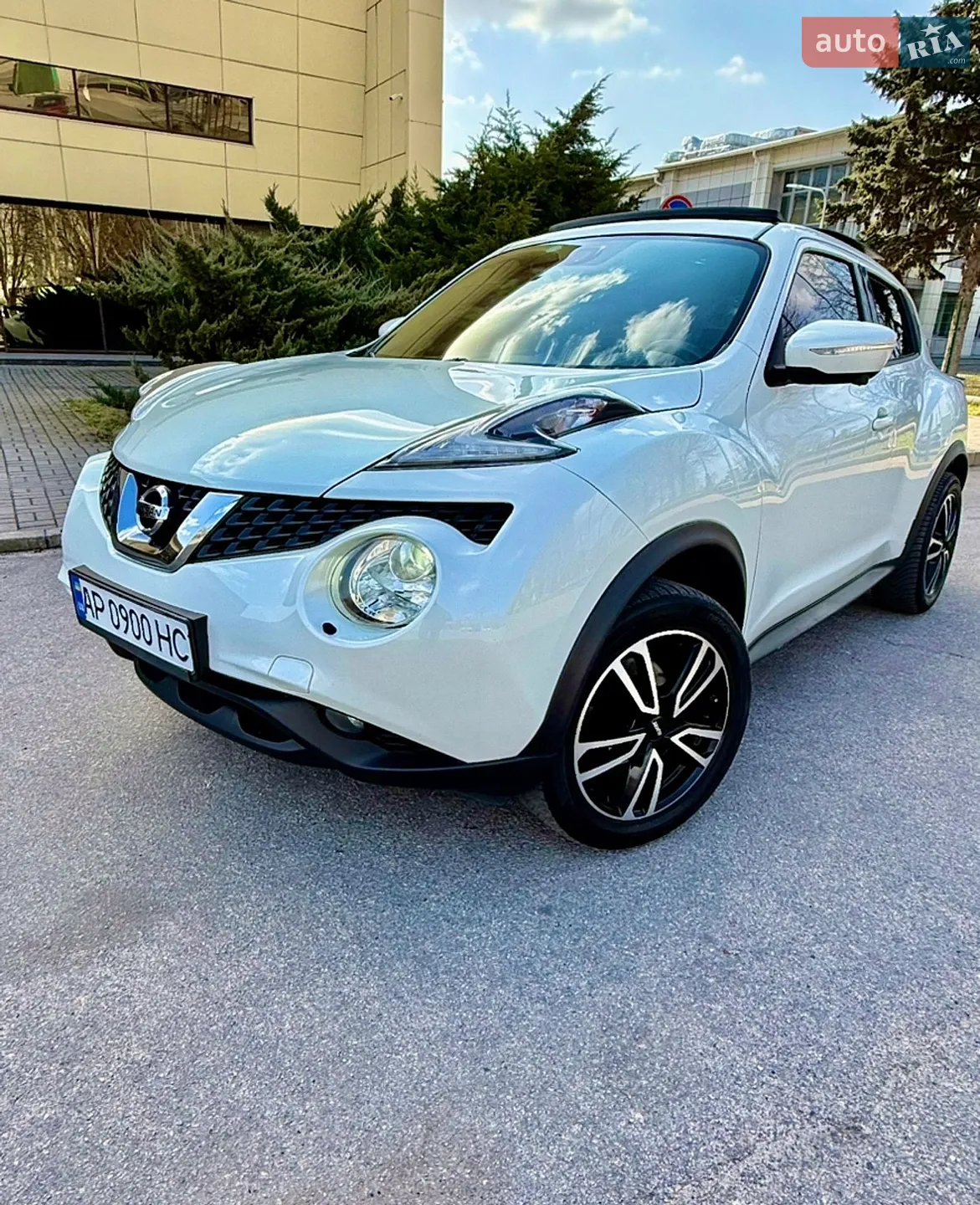2015 Nissan Juke - мініатюра 2