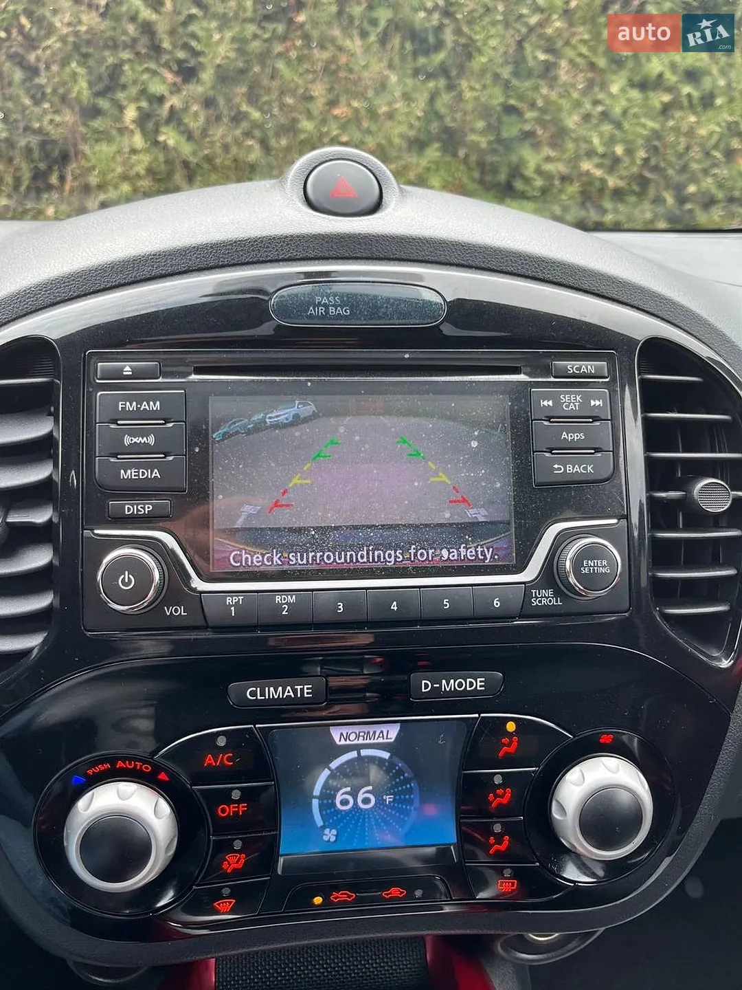 2016 Nissan Juke - мініатюра 15