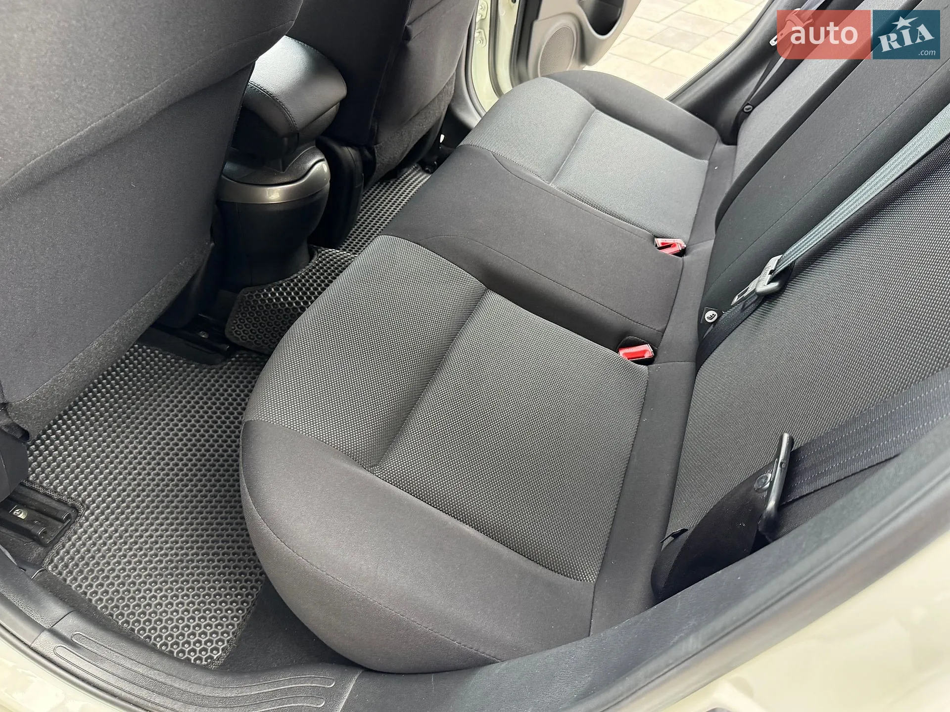 2012 Nissan Juke - мініатюра 41