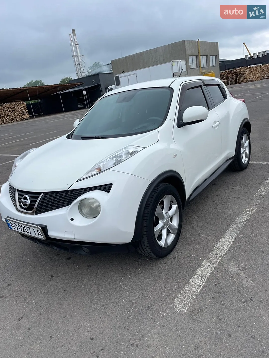 2011 Nissan Juke - фото 1
