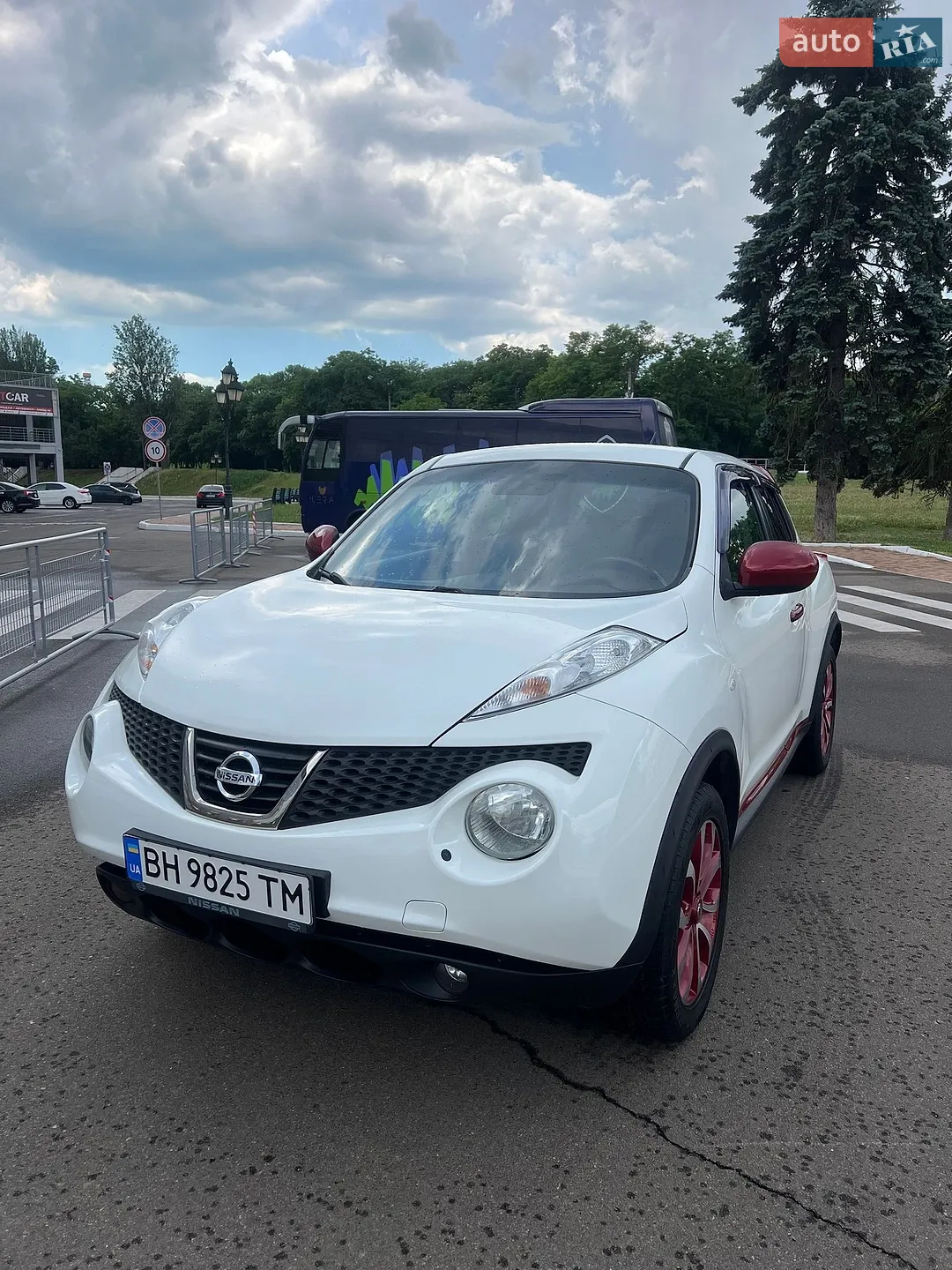 2014 Nissan Juke - мініатюра 2