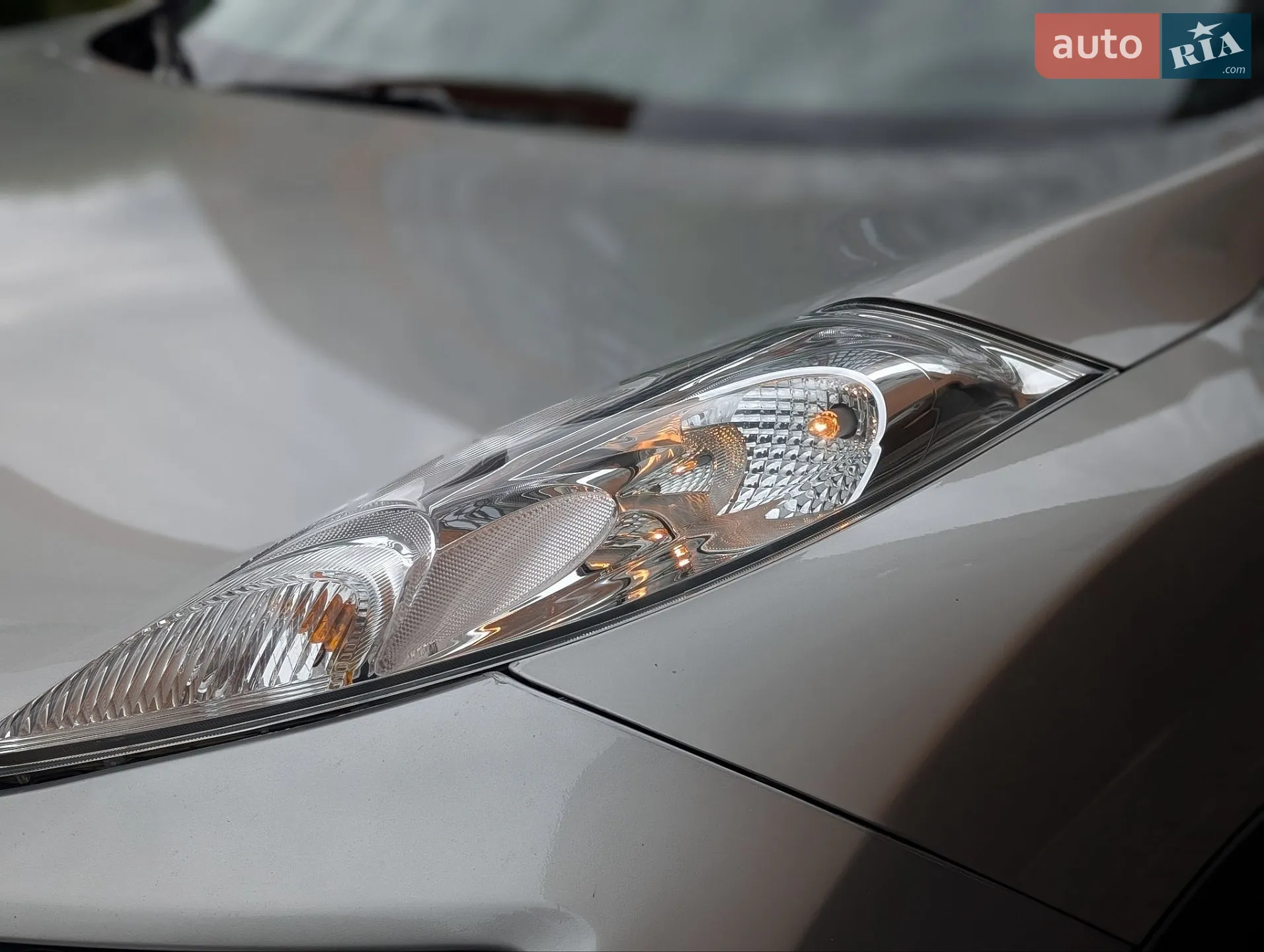 2011 Nissan Juke - мініатюра 12