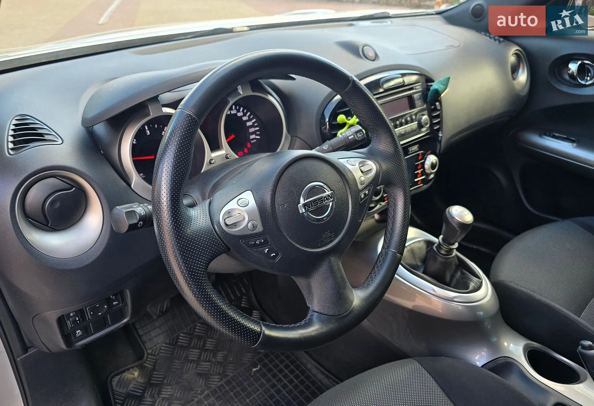 2013 Nissan Juke - мініатюра 18