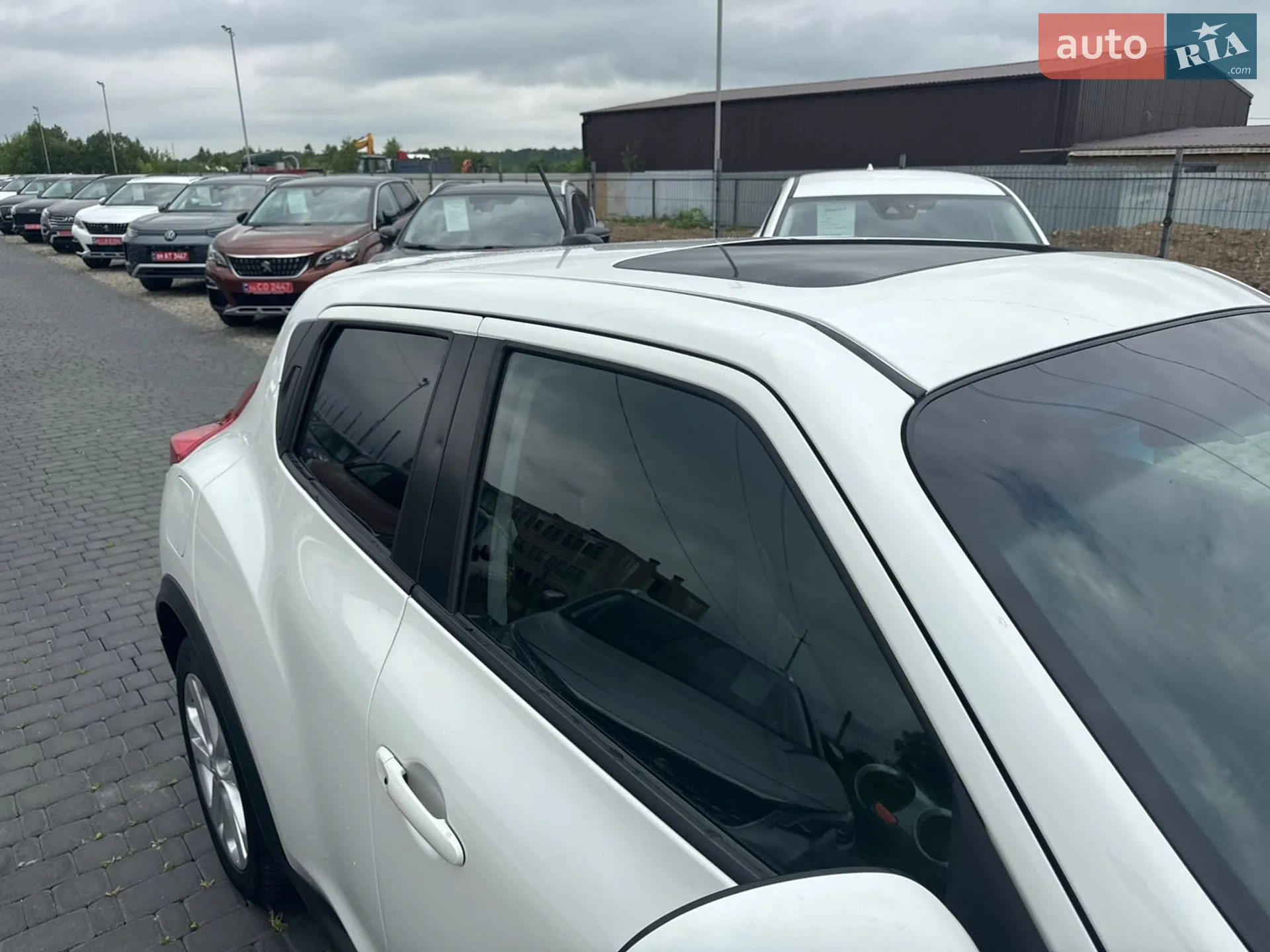 2012 Nissan Juke - мініатюра 18
