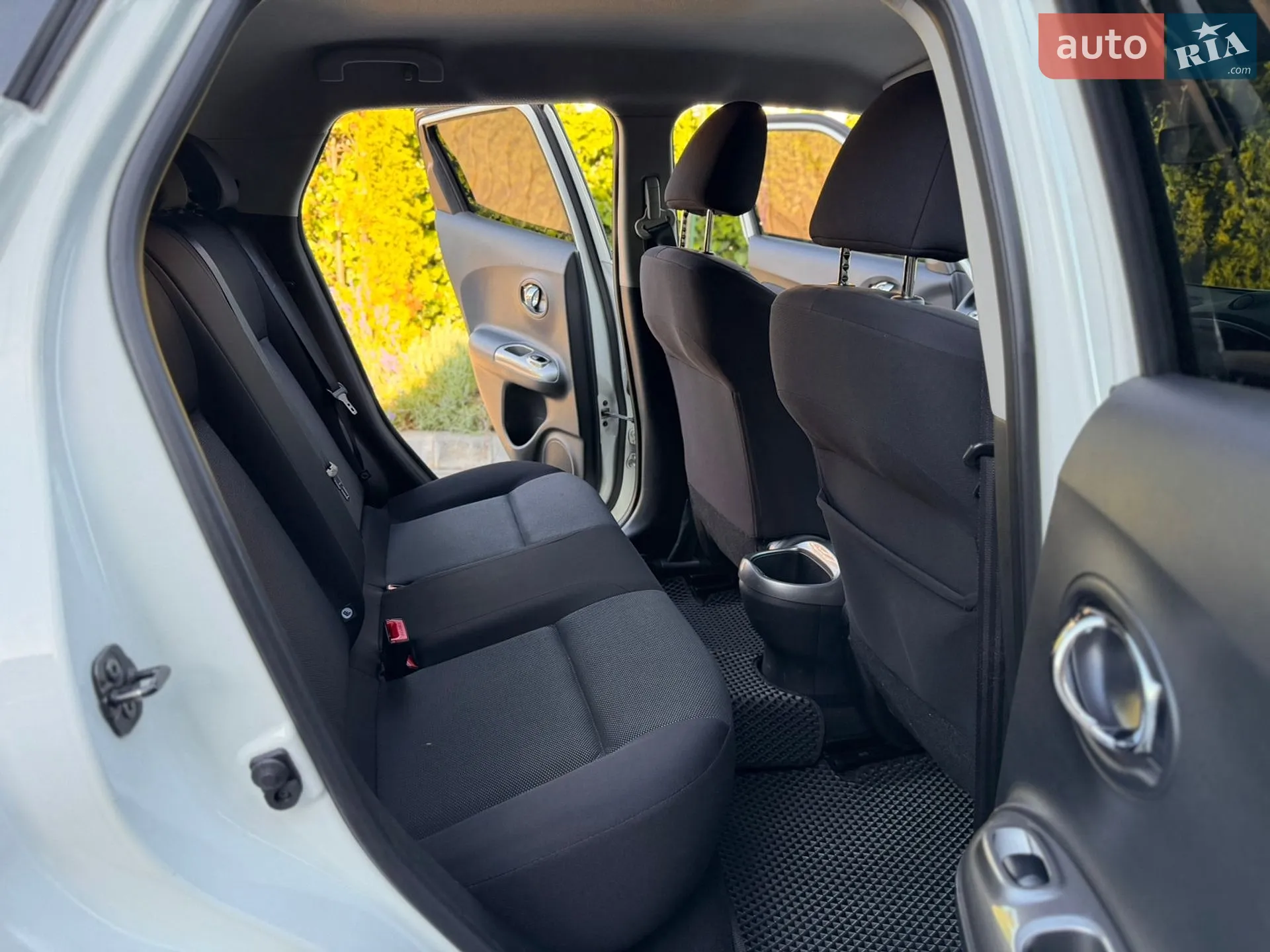 2013 Nissan Juke - мініатюра 18