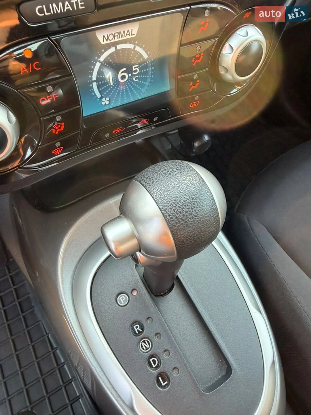 2017 Nissan Juke - мініатюра 14