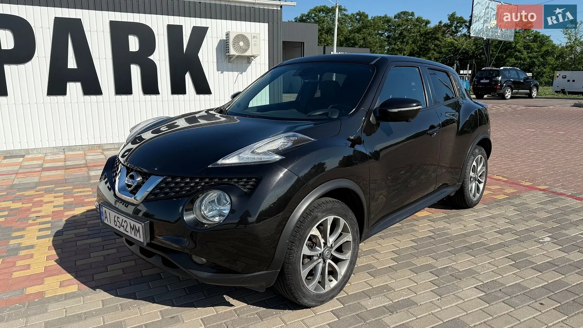 2014 Nissan Juke - мініатюра 2
