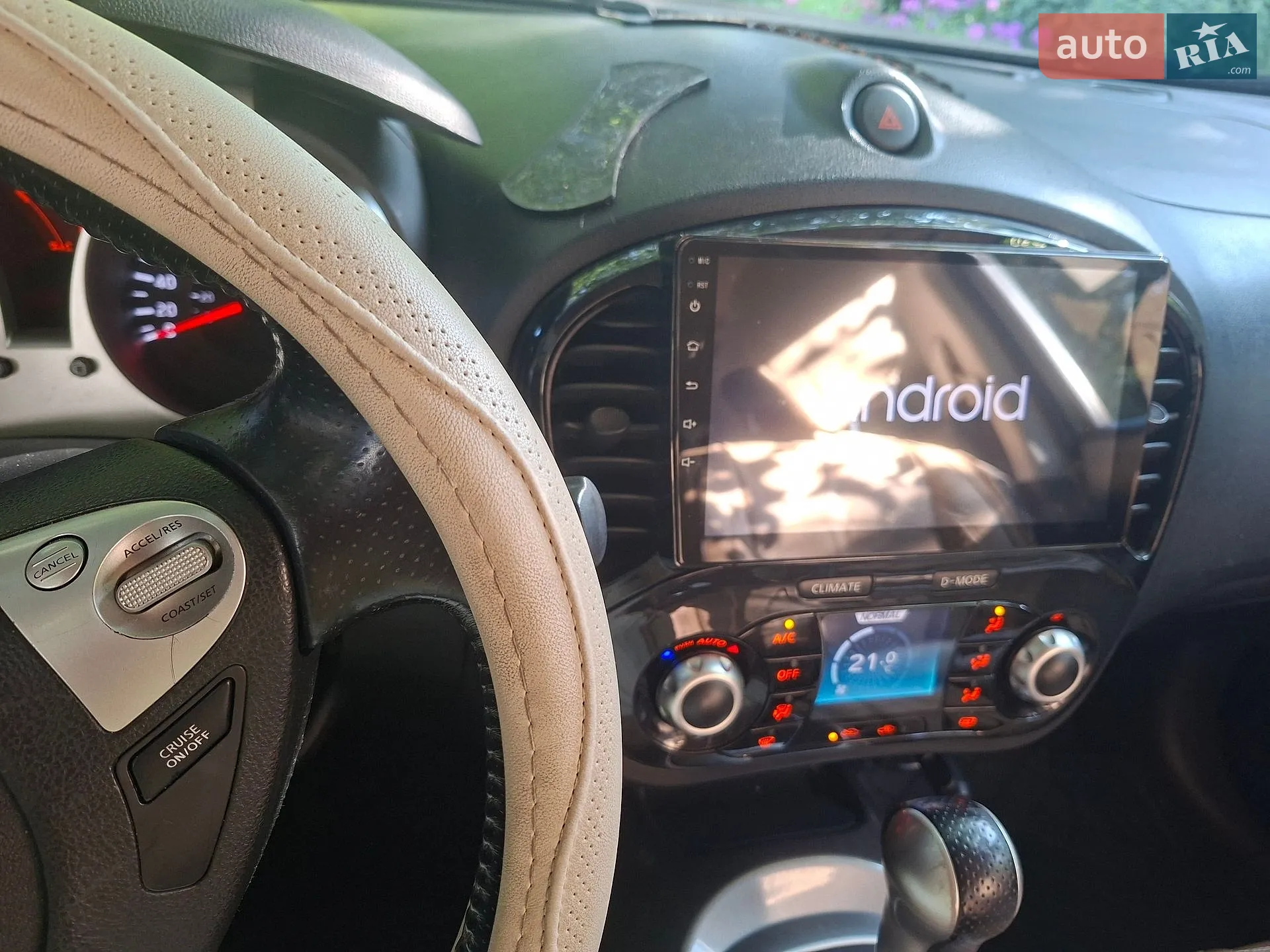2011 Nissan Juke - мініатюра 19