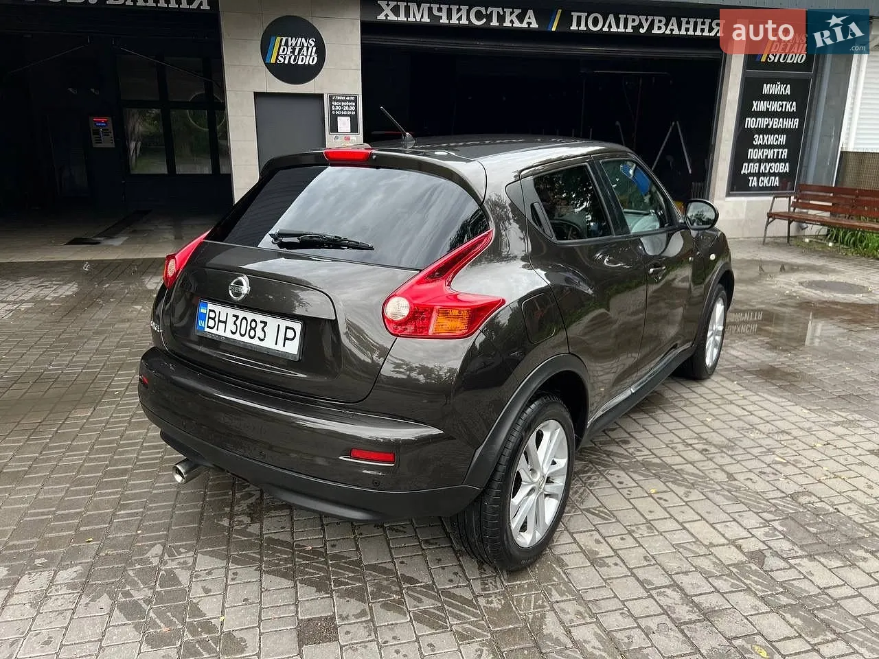 2011 Nissan Juke - мініатюра 2