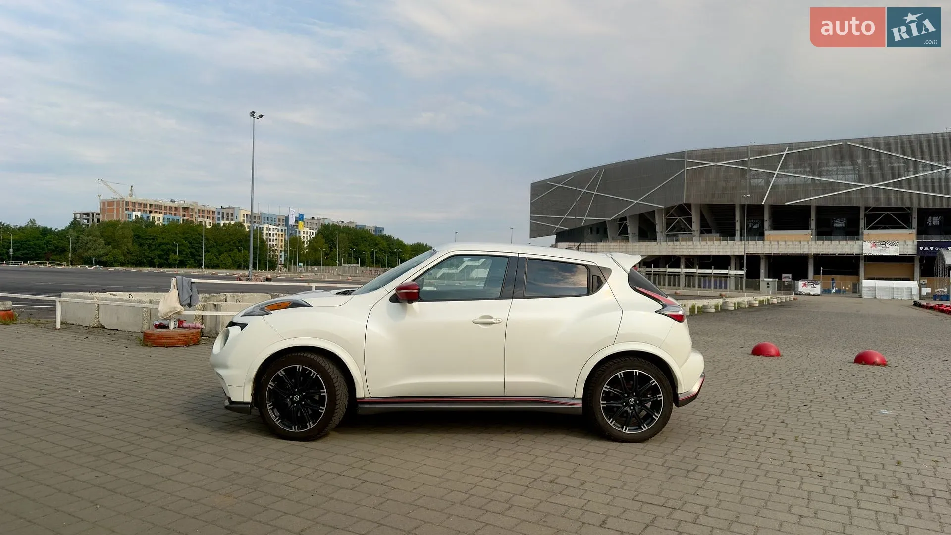 2015 Nissan Juke - мініатюра 2