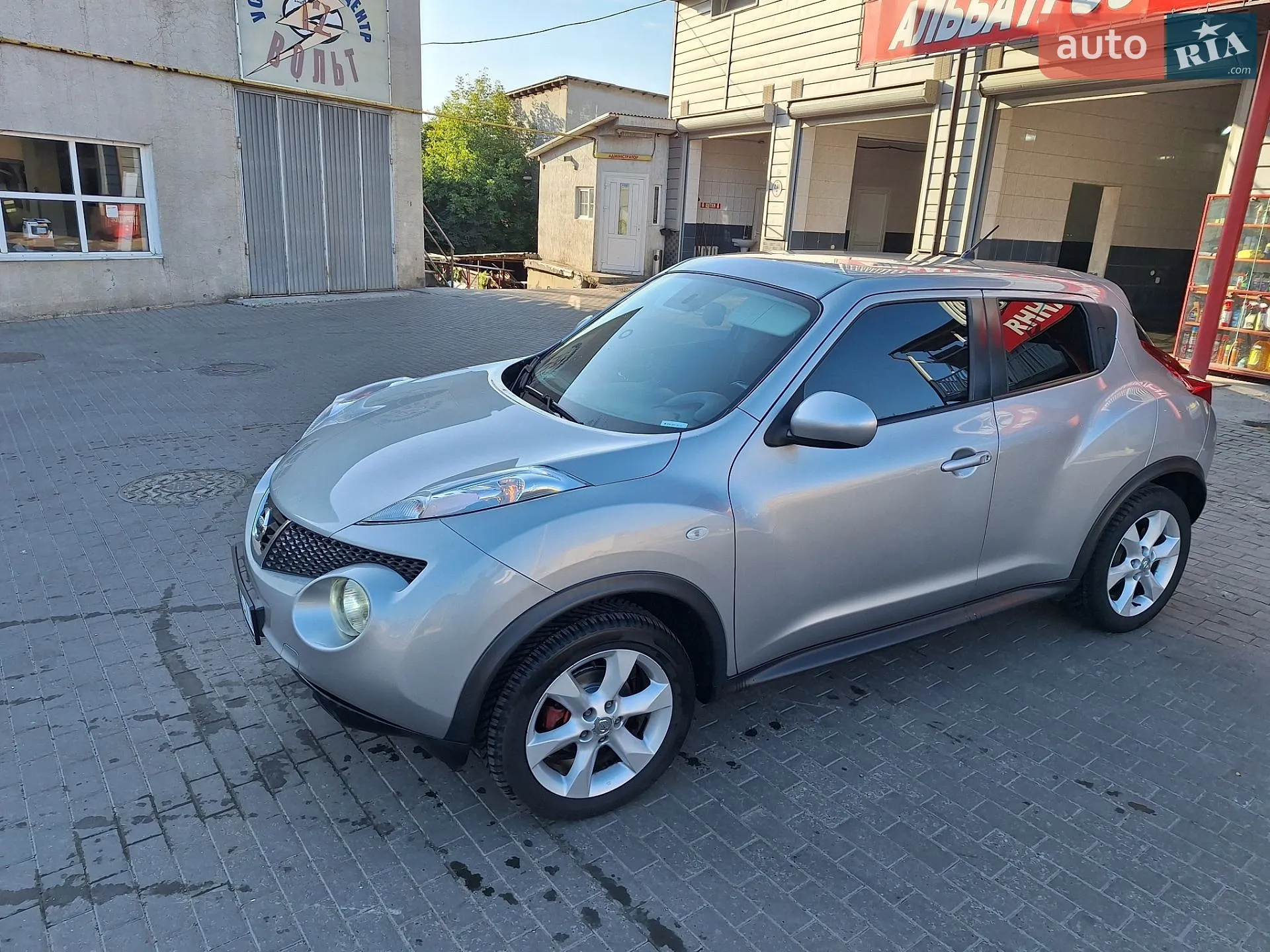 2010 Nissan Juke - мініатюра 4