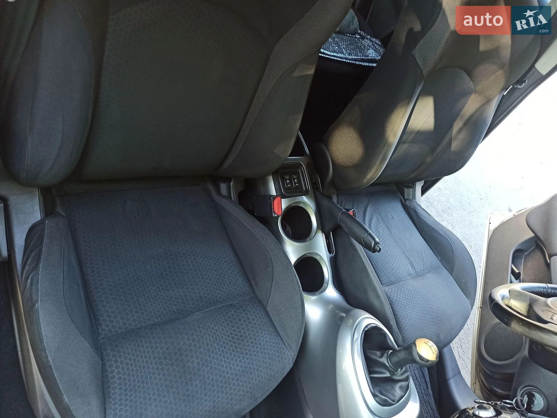 2011 Nissan Juke - мініатюра 24