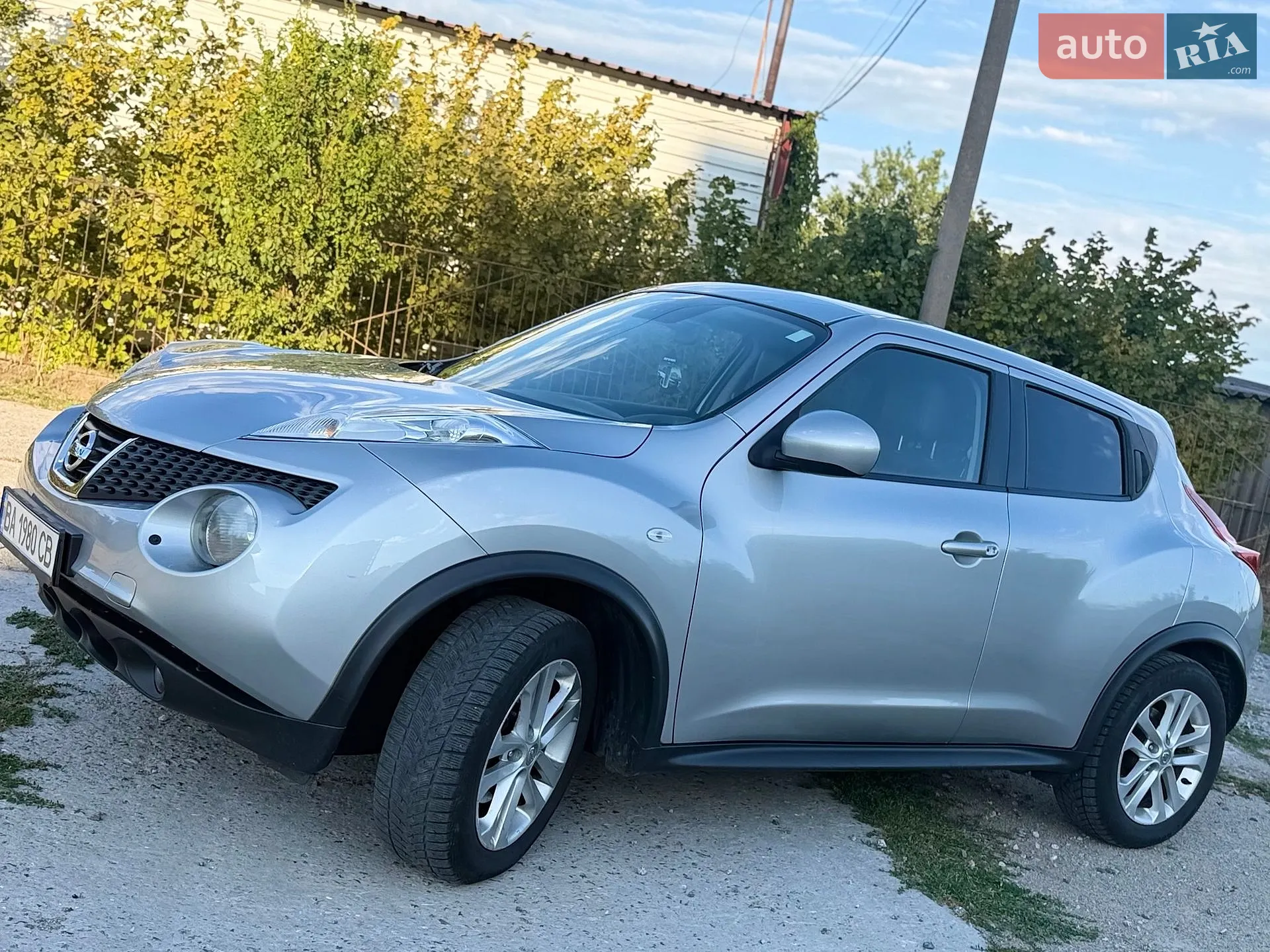 2011 Nissan Juke - мініатюра 2