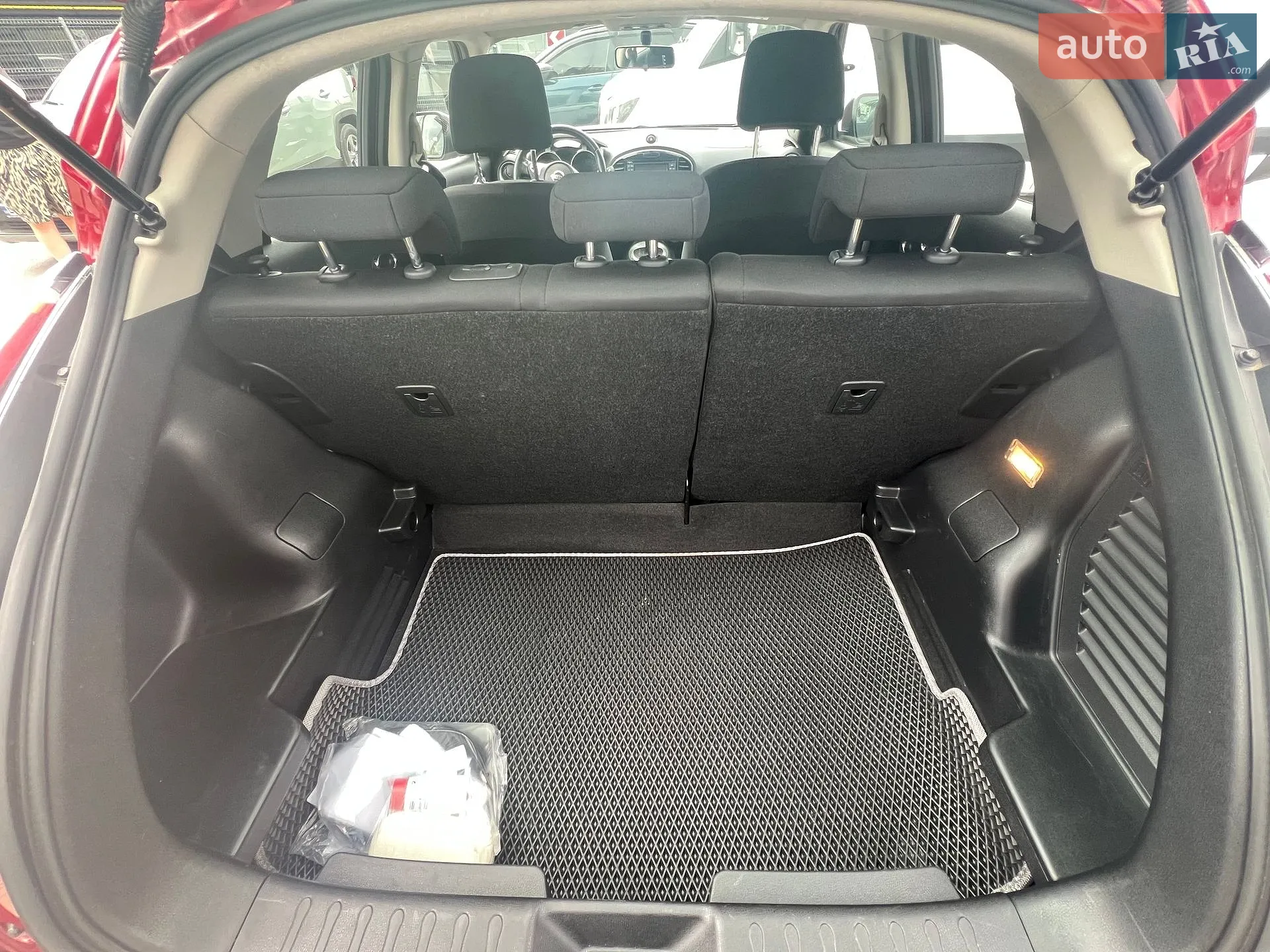 2016 Nissan Juke - мініатюра 14