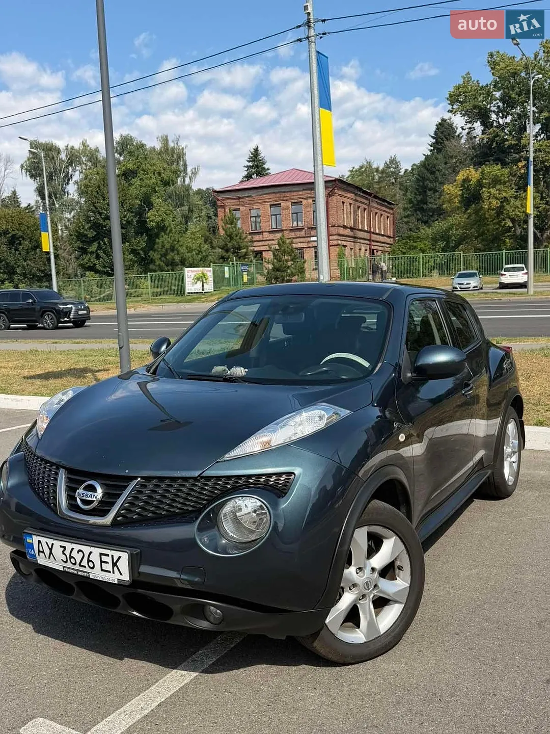 2011 Nissan Juke - мініатюра 2