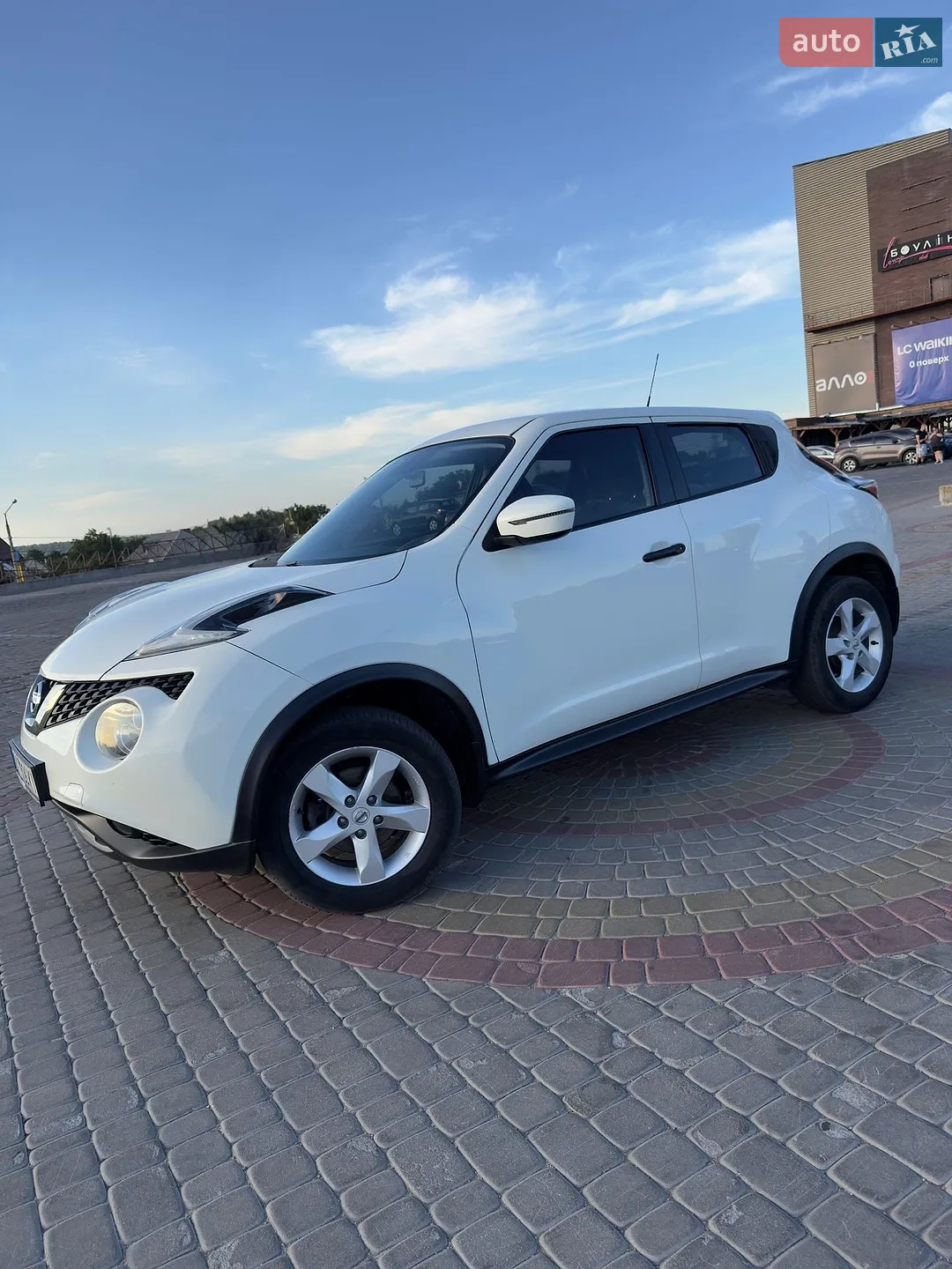 2018 Nissan Juke - мініатюра 3