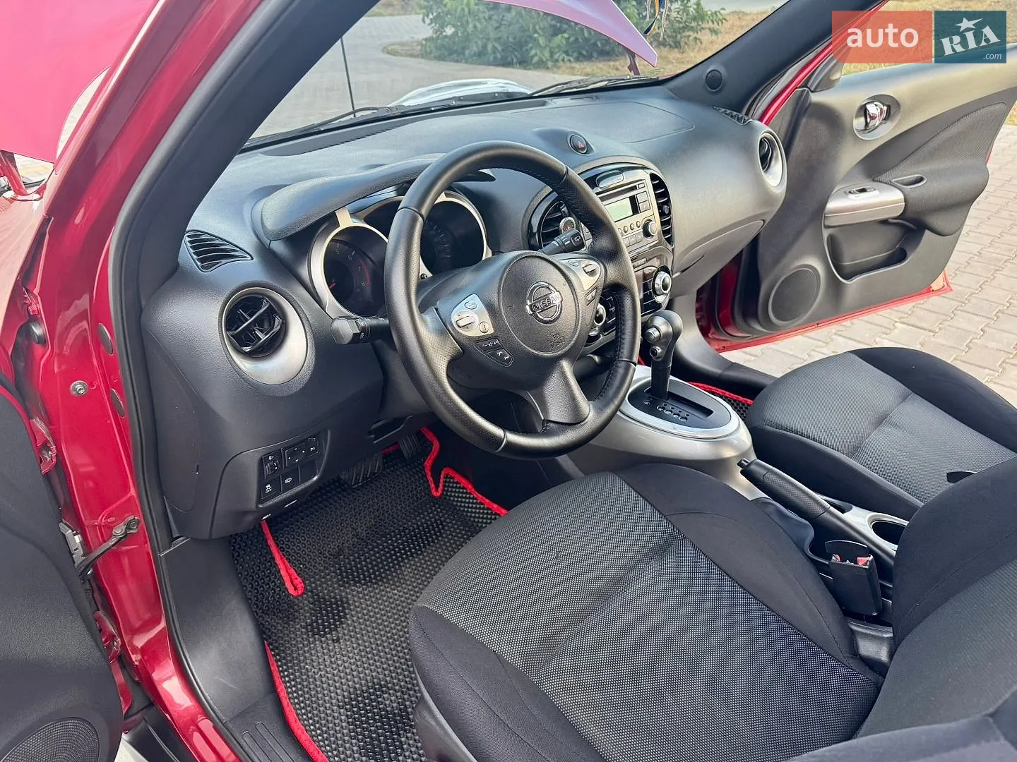 2013 Nissan Juke - мініатюра 32