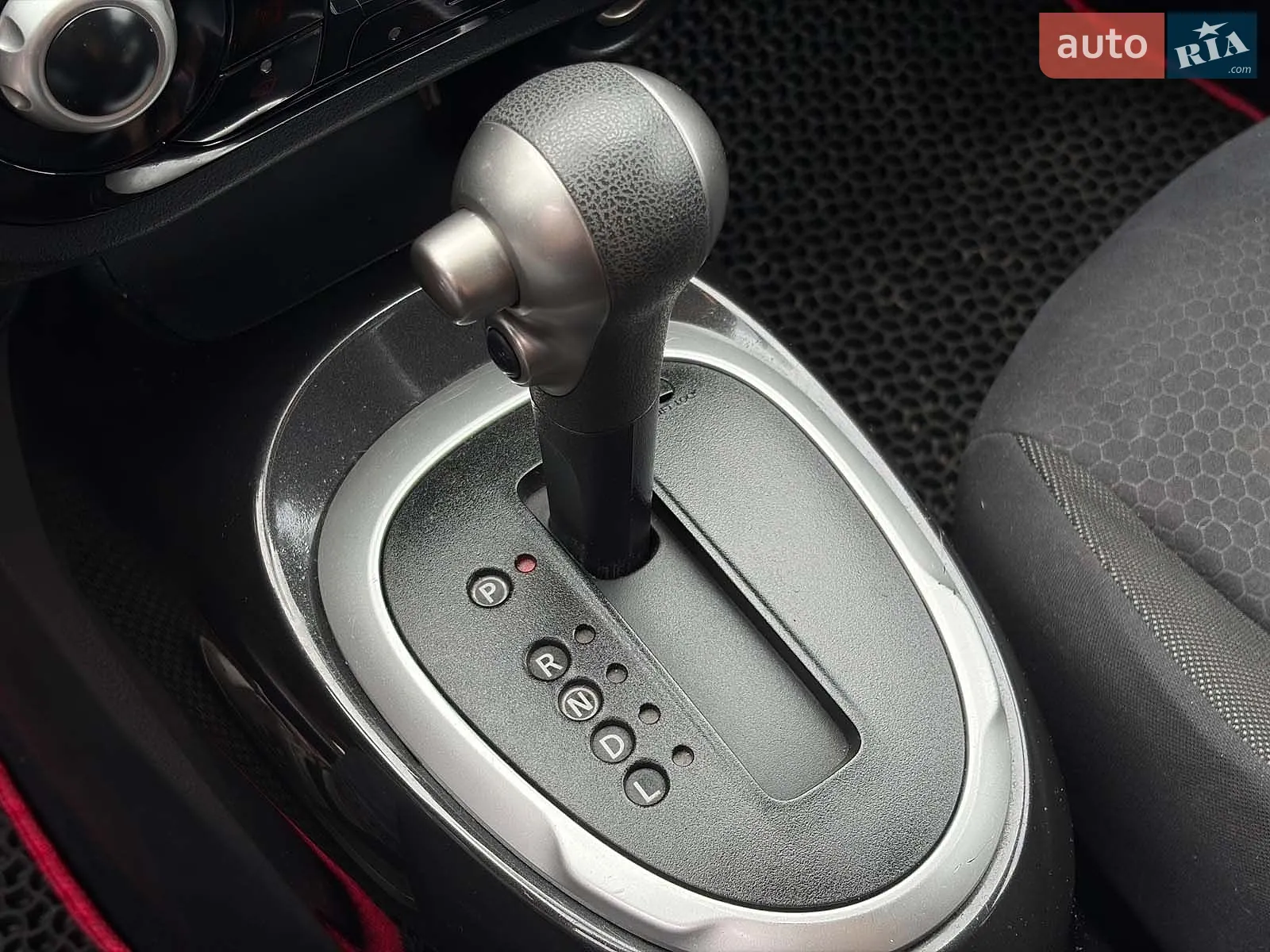2013 Nissan Juke - мініатюра 24