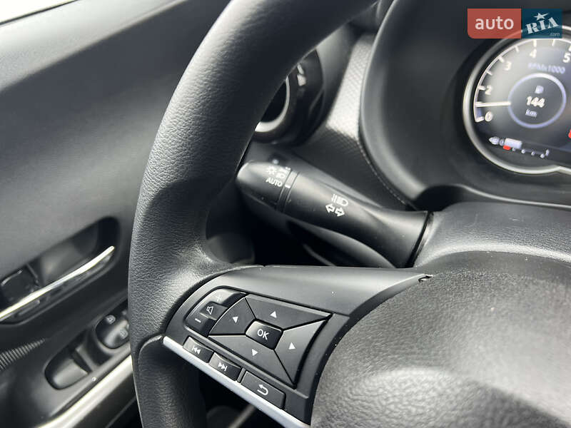 Внедорожник / Кроссовер Nissan Kicks 2019 в Киеве