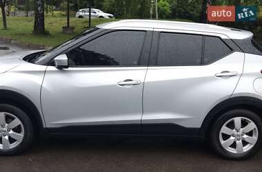 Внедорожник / Кроссовер Nissan Kicks 2019 в 