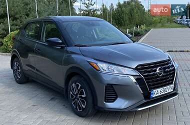 Внедорожник / Кроссовер Nissan Kicks 2021 в Киеве