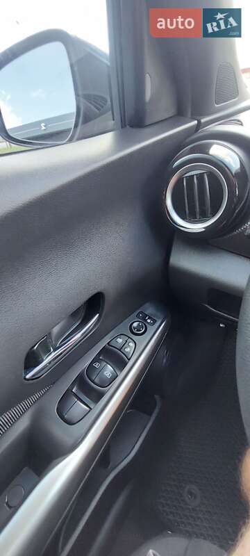 Внедорожник / Кроссовер Nissan Kicks 2020 в Житомире