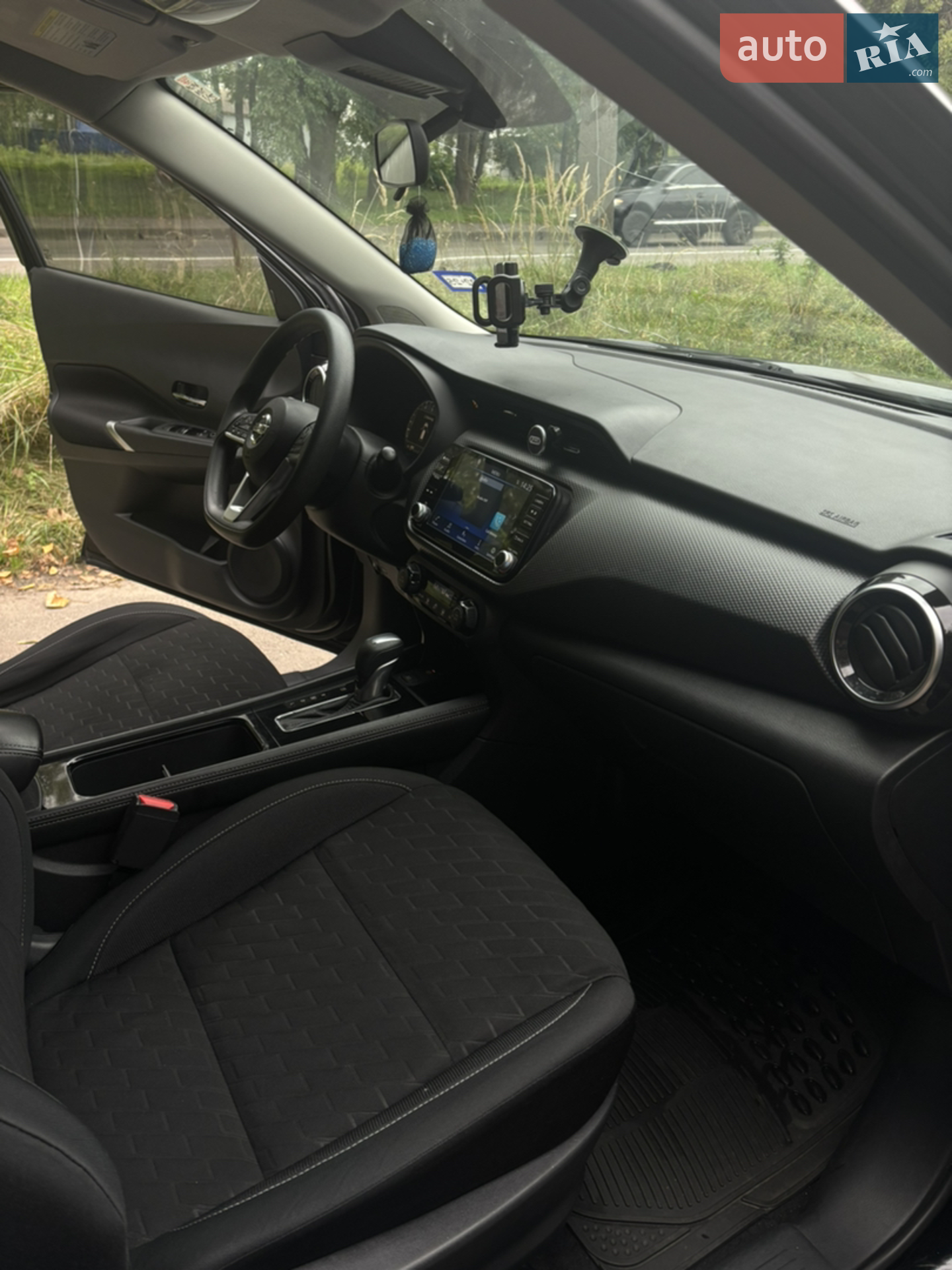 2021 Nissan Kicks - мініатюра 16