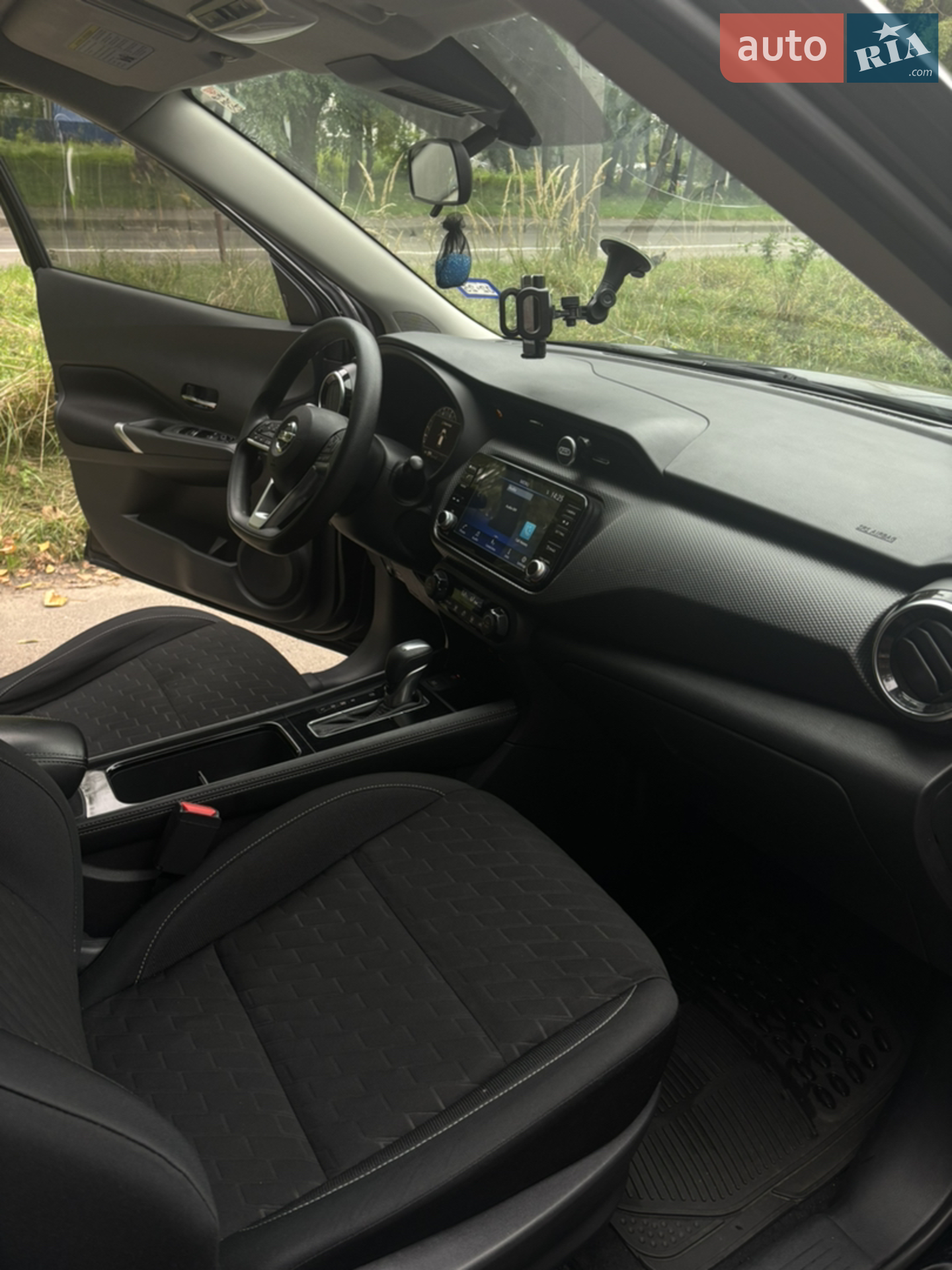 2021 Nissan Kicks - мініатюра 17