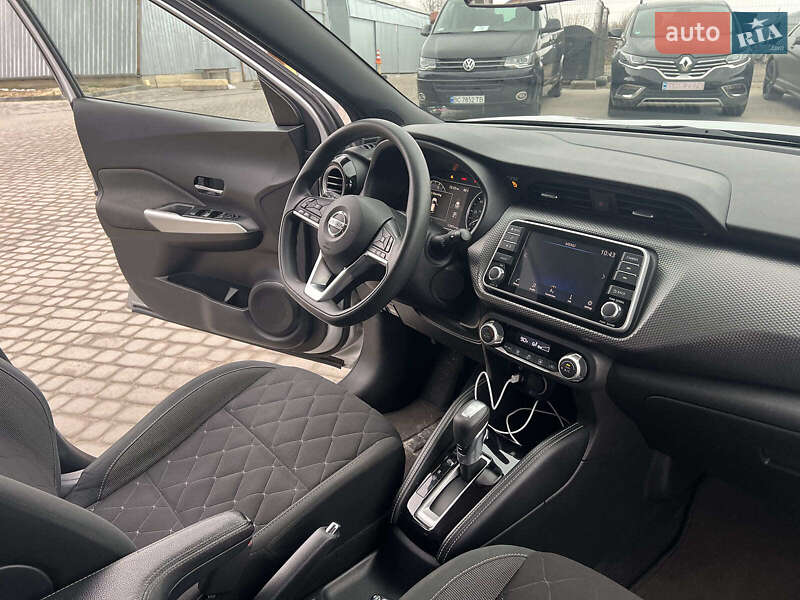 Внедорожник / Кроссовер Nissan Kicks 2020 в Львове