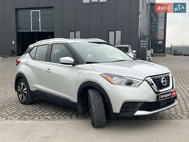 Внедорожник / Кроссовер Nissan Kicks 2020 в Львове